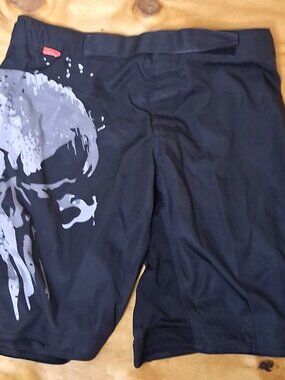 Hayabusa Punisher Fight Shorts Size L MMA Grappling Training Shorts Marvel